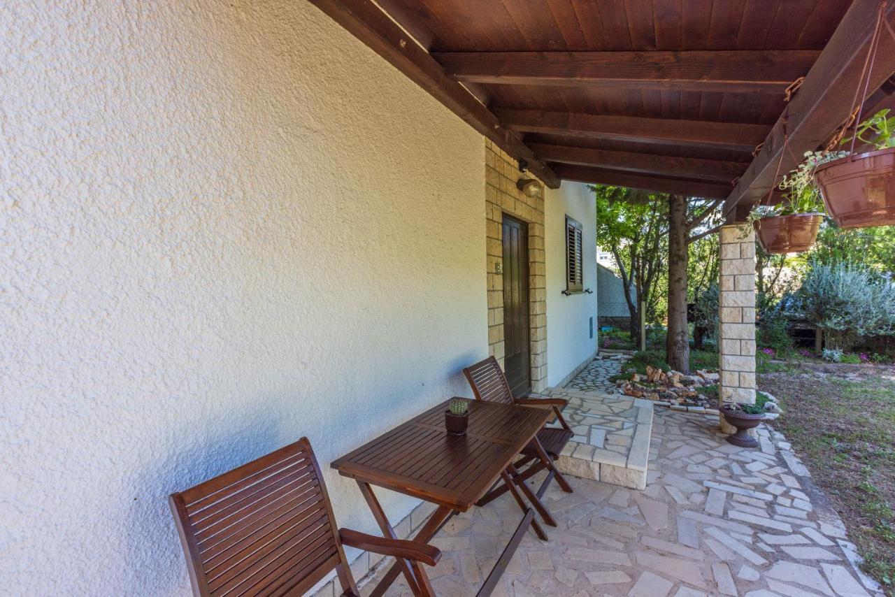 Apartment Kreso Punat Exterior photo